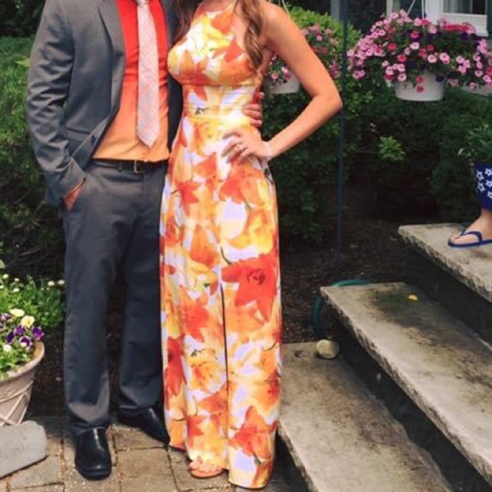 GUESS Ariana Strappy Maxi Dress - Size 2